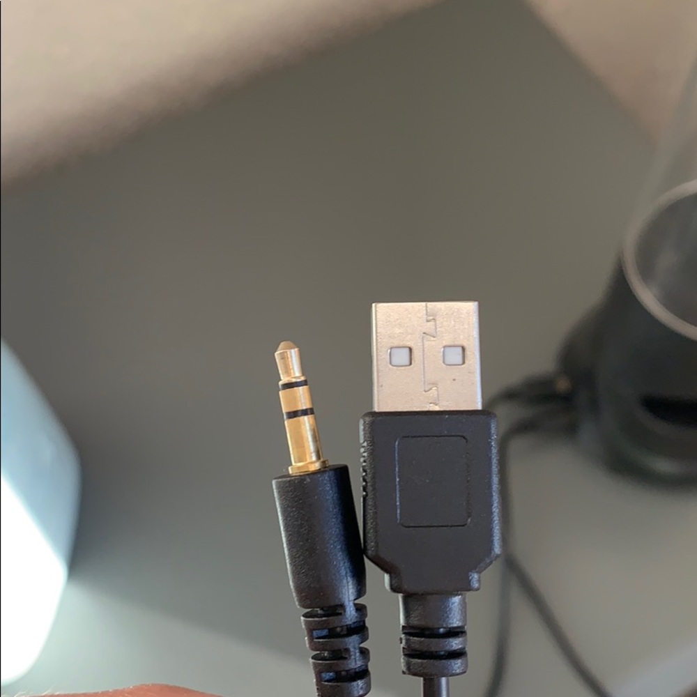 speaker - Picture 2 of 3